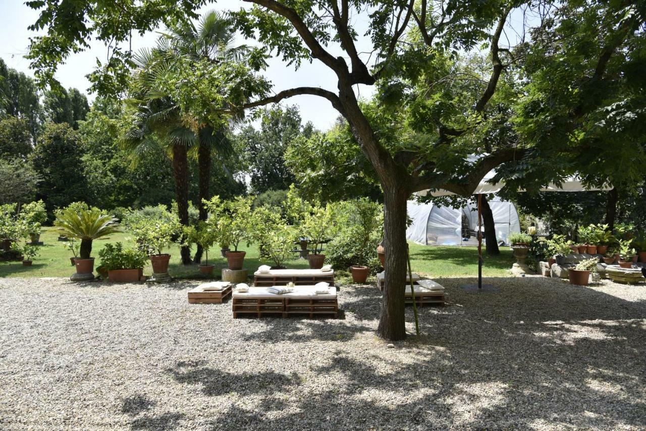 Bed And Breakfast Locanda Lugagnano Cassinetta di Lugagnano Exterior foto